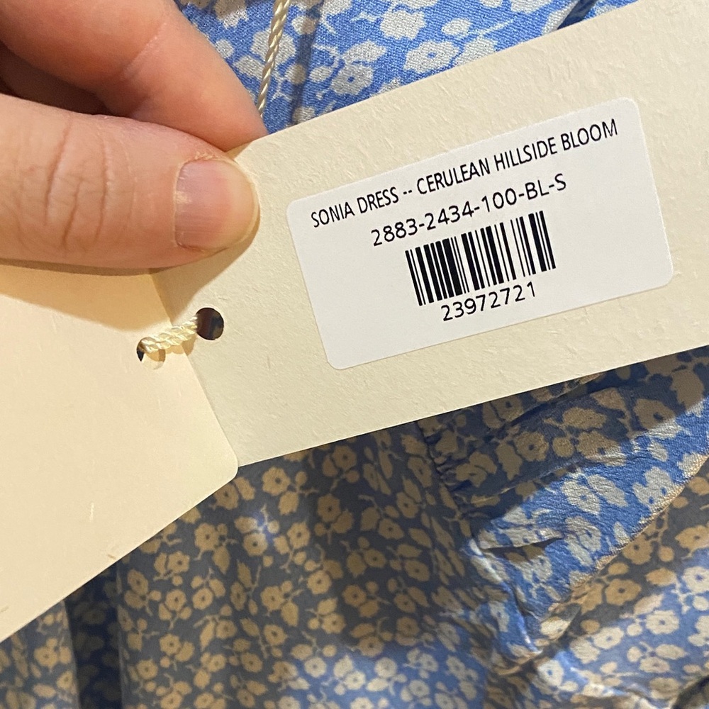 Doen Sonia Dress: small: NWT: Light Blue Floral Slip Dress with V-Neck - Picture 3 of 3